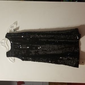 Sleeveless dress by chasing fire files